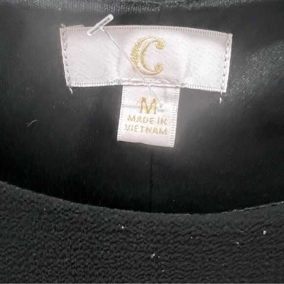 Black cutout shoulder shift dress size medium - Picture 6 of 7